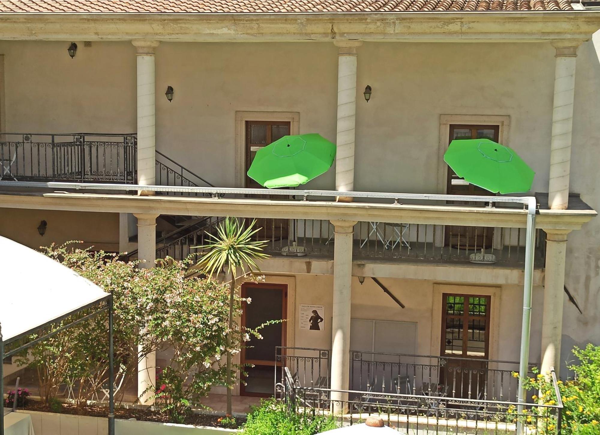 Blao Boutique Hotel Oristano Exterior foto