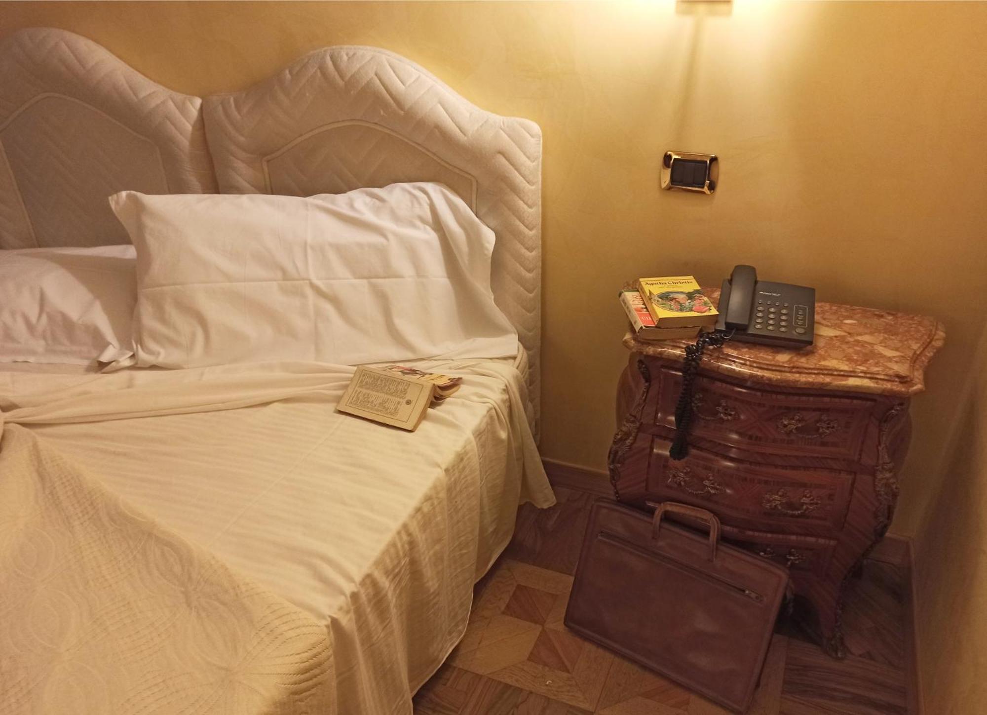 Blao Boutique Hotel Oristano Exterior foto